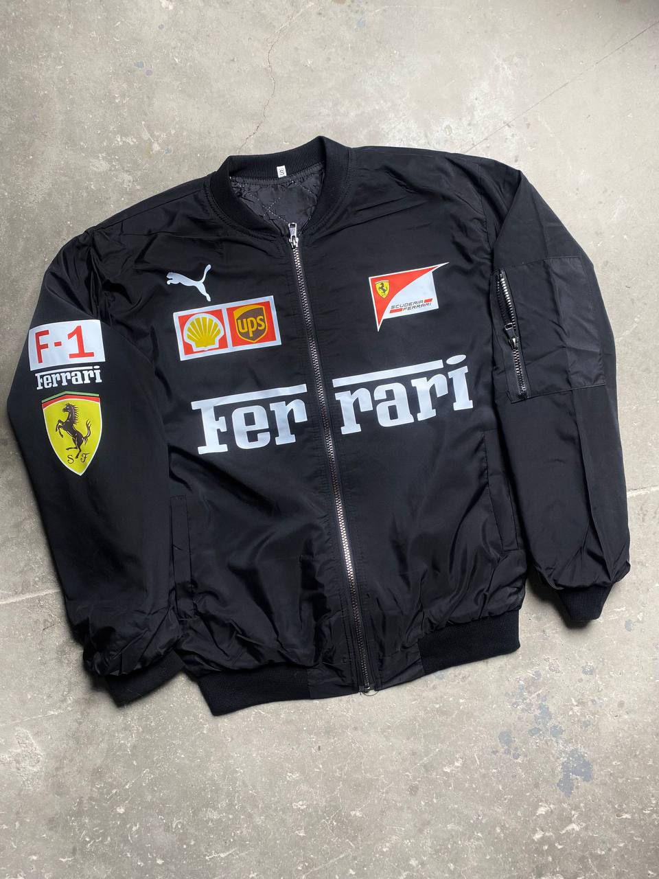 Ferrari - جاكيت اسود فيراري مرليبورو , مطري مبطن