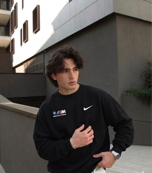 سويتر BMW اسود قطني