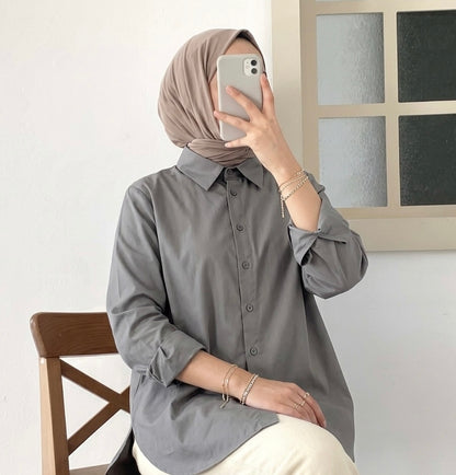 قميص نسائي طويل سادة لون رصاصي