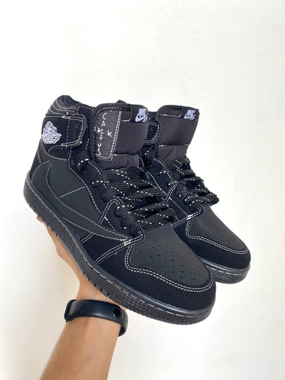 حذاء جوردن ترايفس سكوت عالي ,قالب طبيعي Nike Jordan ✅