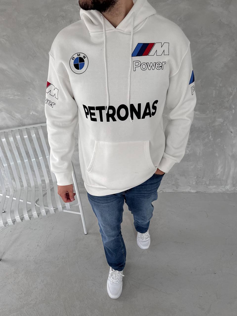 BMW هودي
