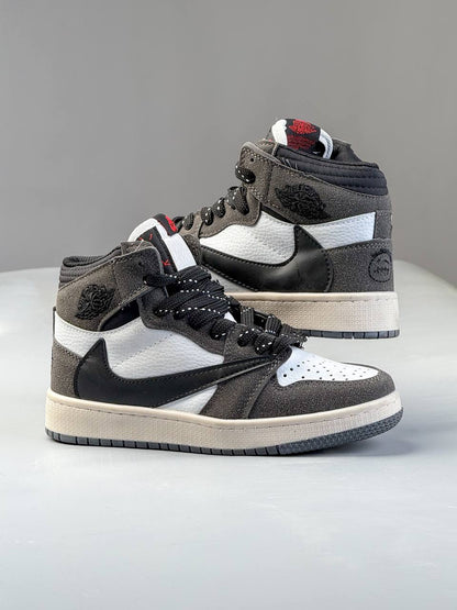 حذاء جوردن ترايفس سكوت عالي ,قالب طبيعي Nike Jordan ✅